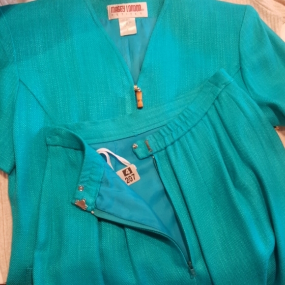 MAGGY LONDON PETITES ♡ Gorgeous Vintage Turquoise 2pc Bamboo Zip Front Suit 2P - Picture 15 of 16